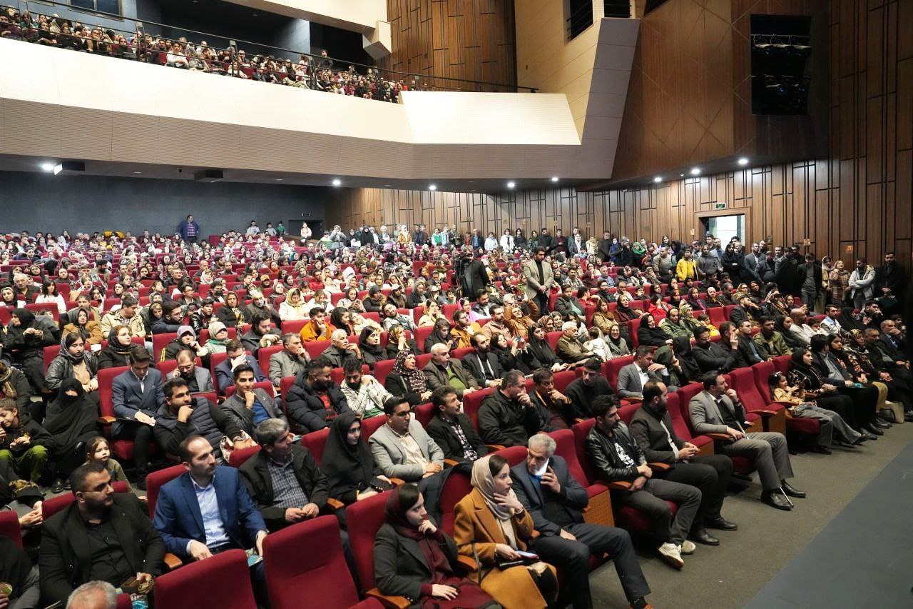 درخشش اعضای انجمن مدیریت کسب‌وکار آذربایجان غربی در جشنواره ملی جوان سال ۱۴۰۳